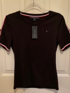 Tommy Hilfiger Nwt Black Tee with Striped Sleeves With Bows